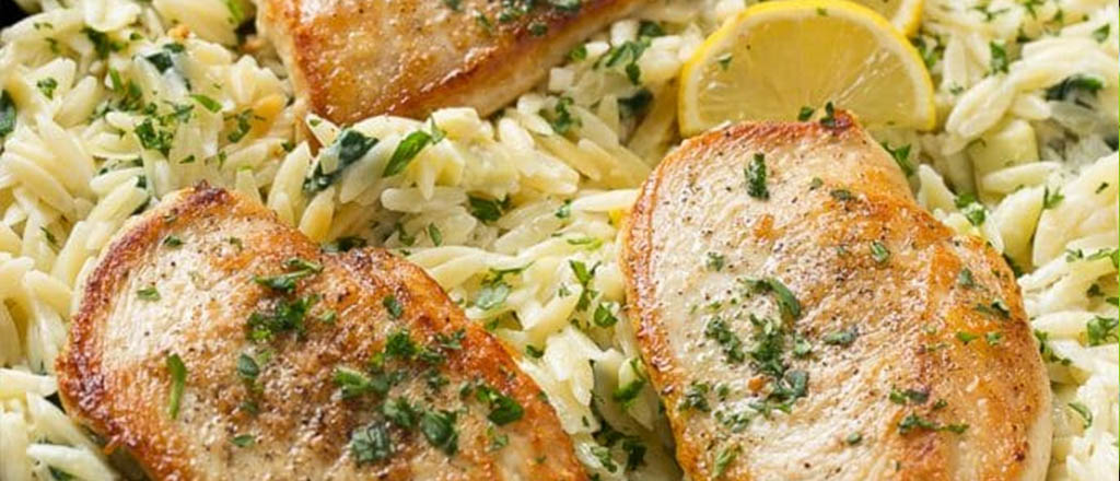 Lemon Chicken Orzo Pasta With Spinach And Asparagus